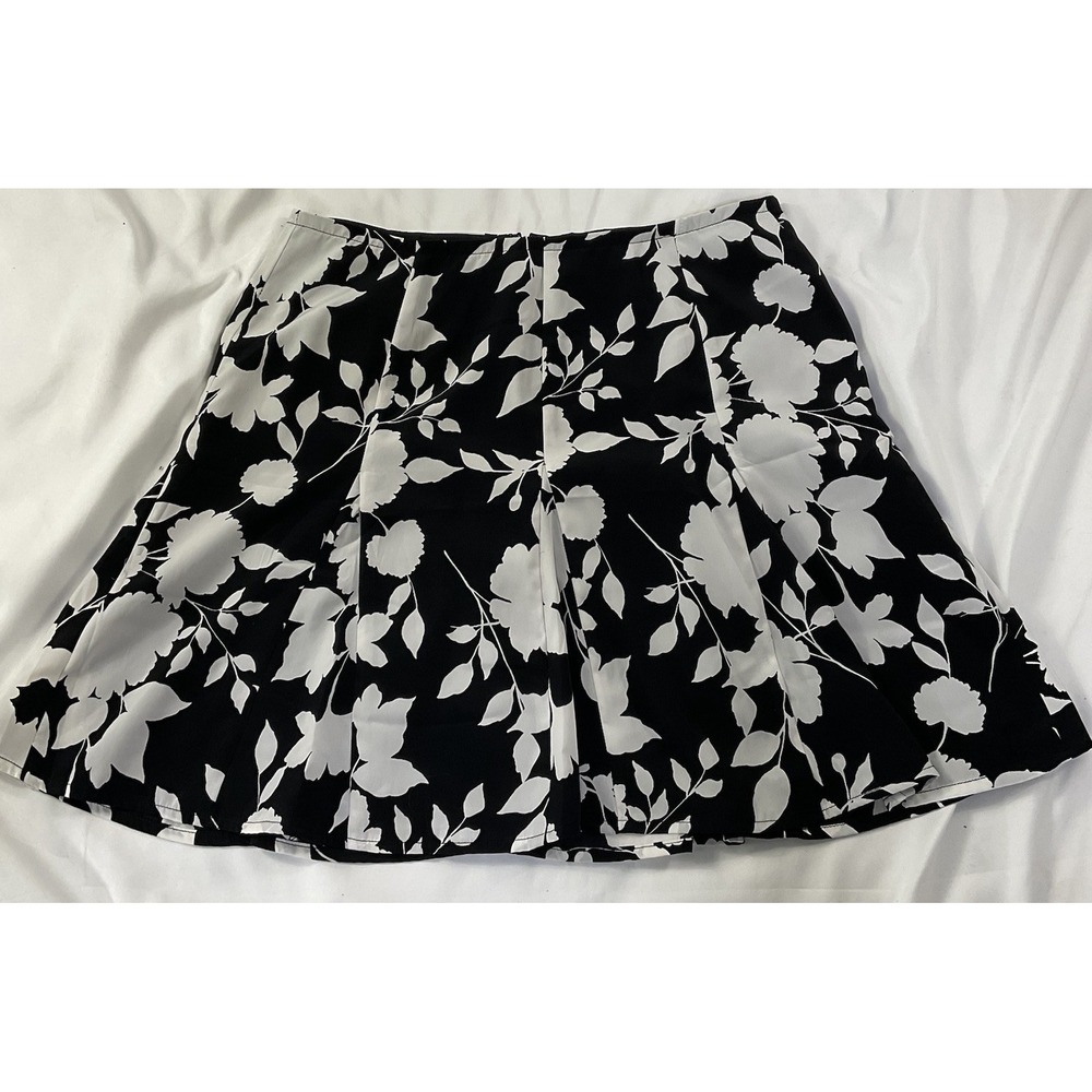Banana Republic Black And White A Line Mini Skirt Size 2 Flirty Flowy Womens 153